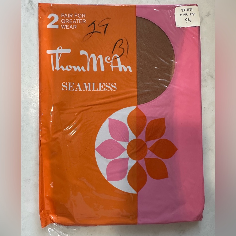 Thom McAn Seamless Vintage Tights in Orange and Pink Packaging